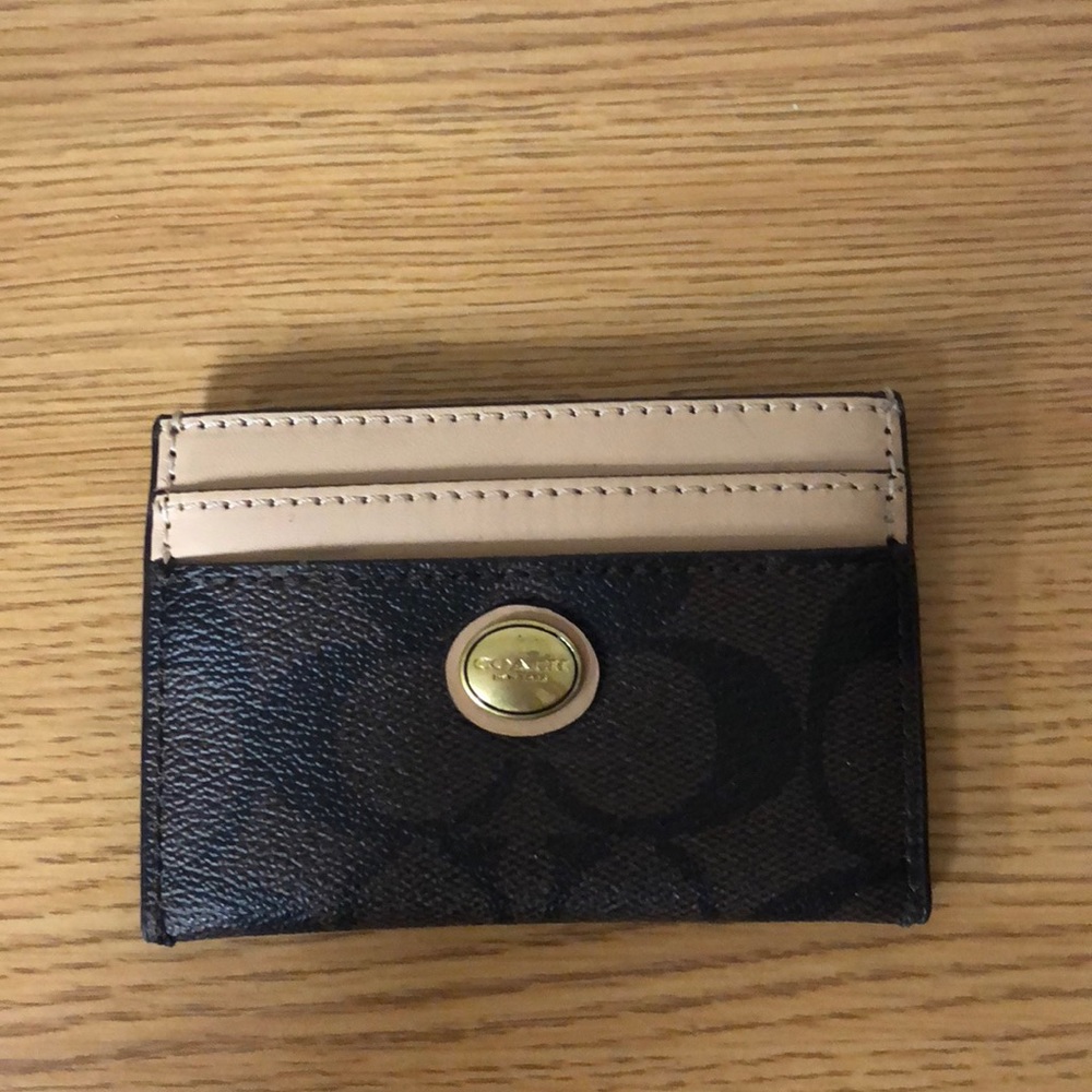 Coach credit card holder
